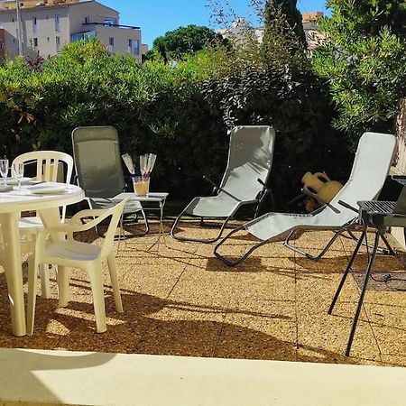 Confortable Appartement Grande Terrasse Piscine Parking Clim 아그 외부 사진